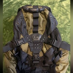 oakley vintage backpack
